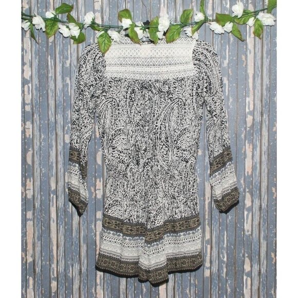 Flying Tomato Boho Romper Black White Shorts Size S Lace & Mixed Pattern - Picture 5 of 7